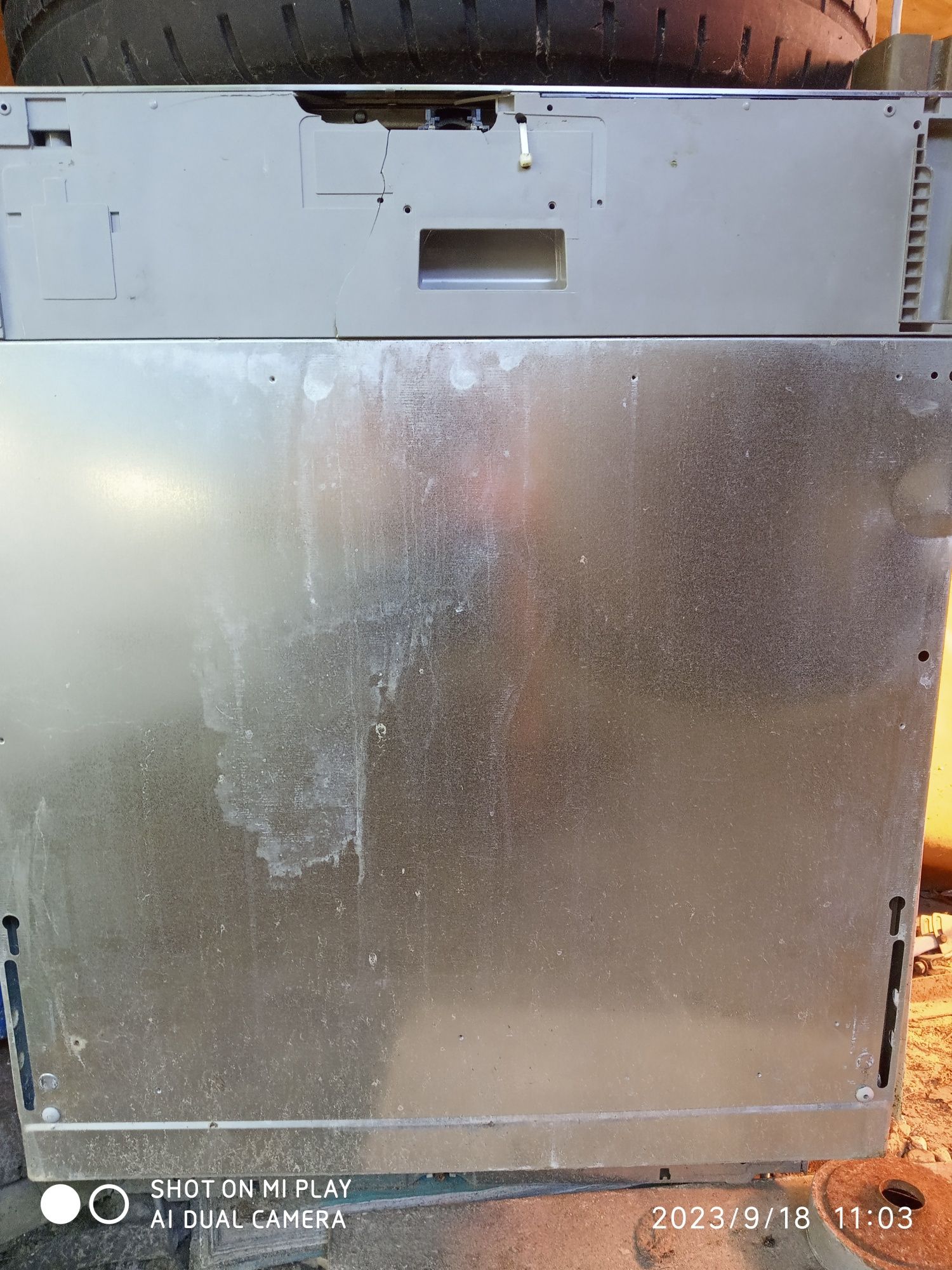 Продам посудомоечную машину Electrolux под ремонт или на запчасти