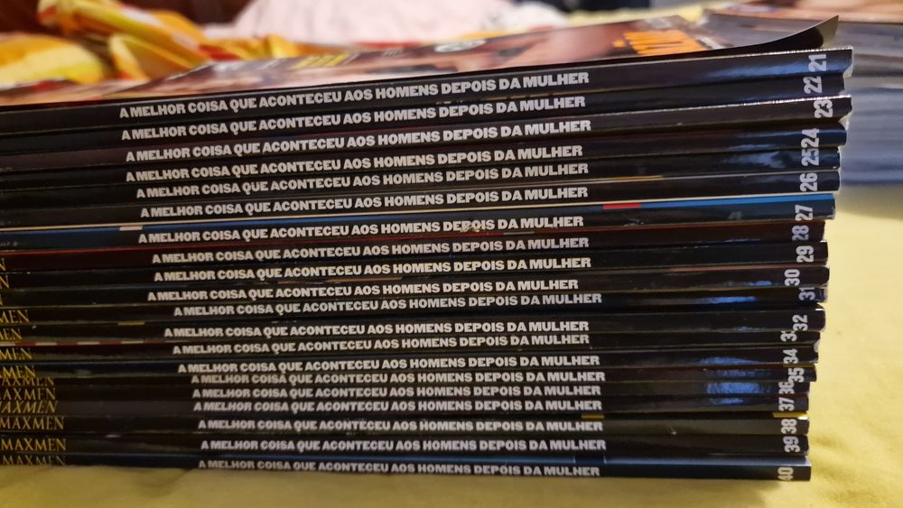 Revistas Maxim e Maxmen em bom estado.