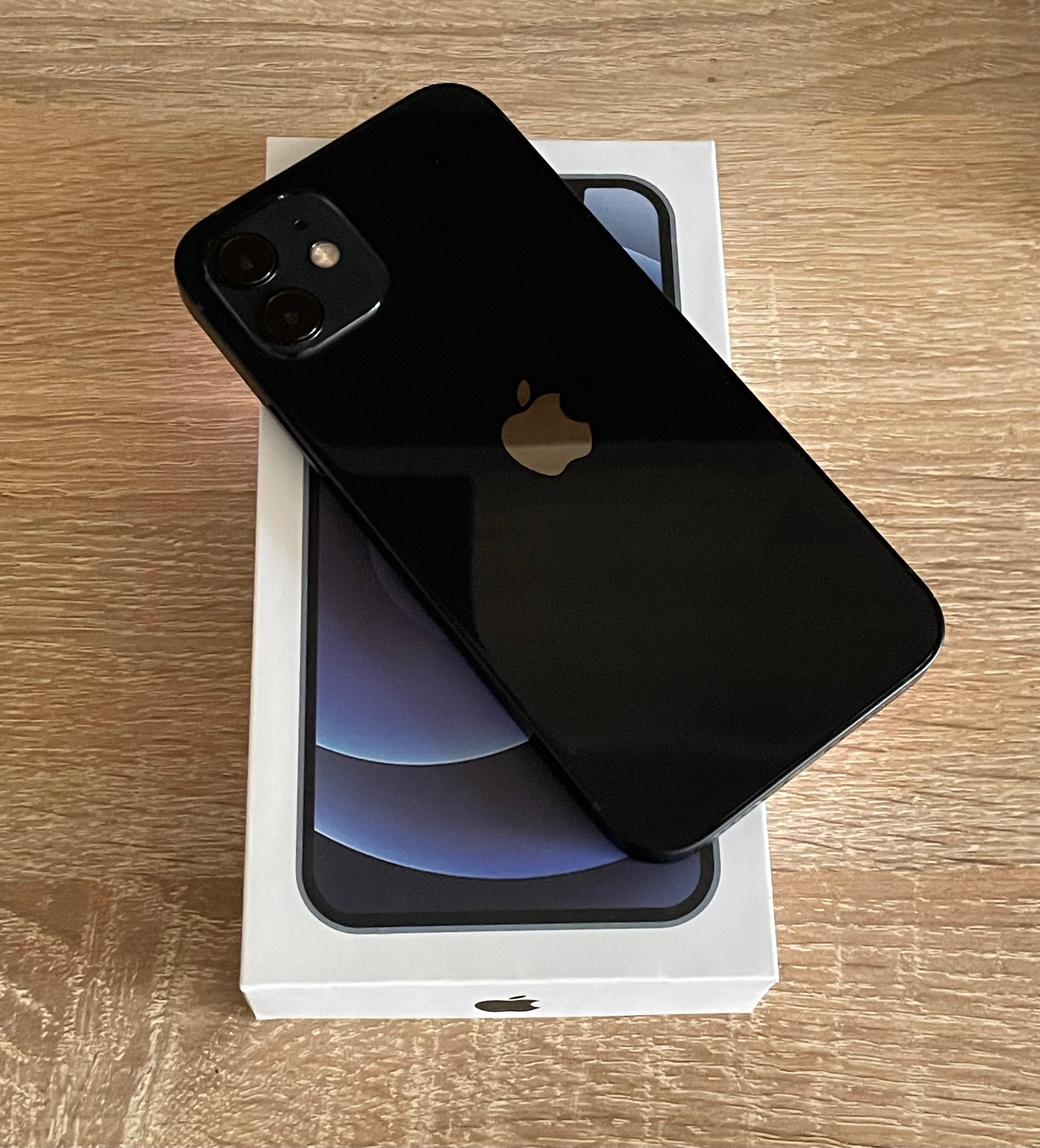 iPhone 12 64GB Black neverlock  95%