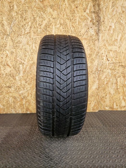 Opona zimowa 255/40/20 Pirelli SottoZero 3