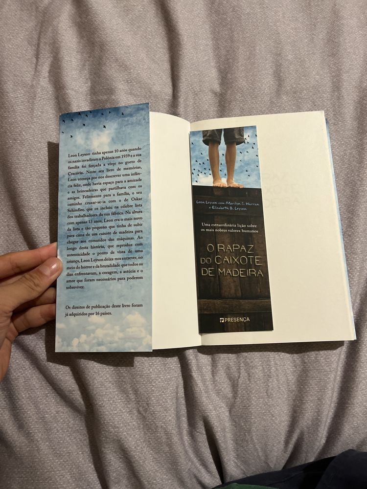 Livro “O rapaz  do Caixote de madeira