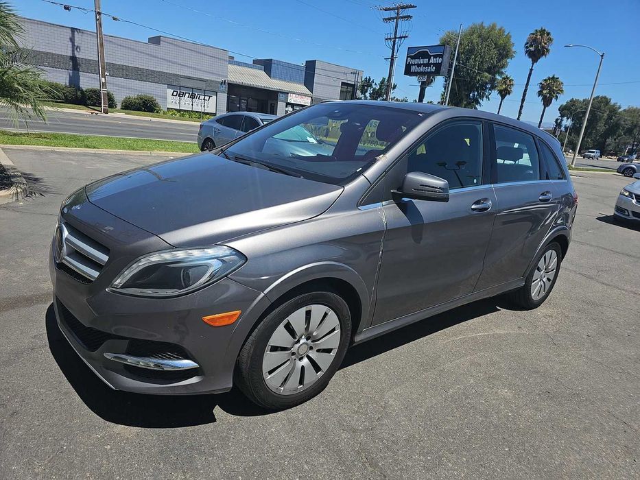2016 Mercedes-Benz B 250e авто в дорозі