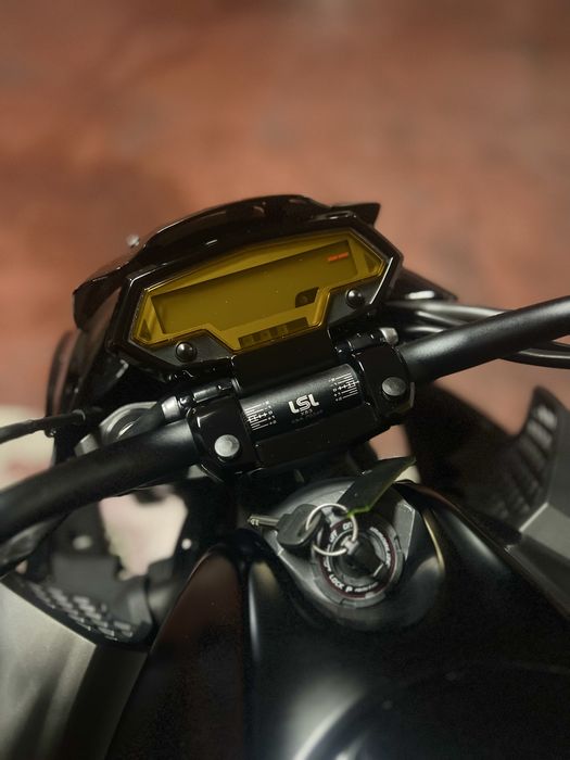 Kawasaki Z1000 ABS [Black Edition]