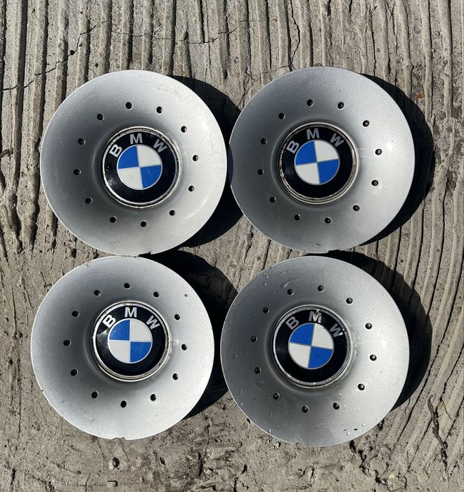 Оригинальный колпачок BMW  на диски