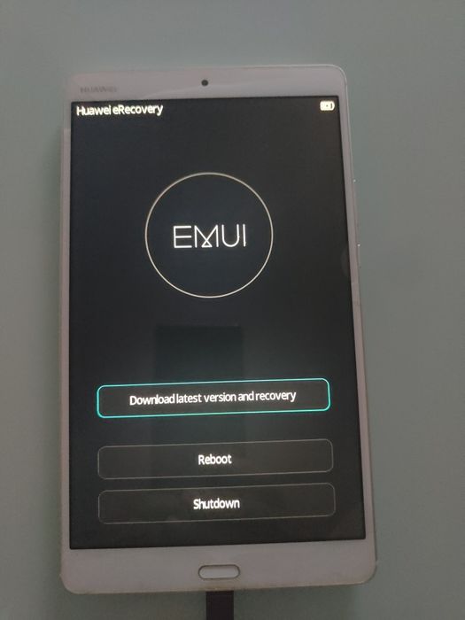 Huawei mediapad m3 8.4 com película  em bootloop