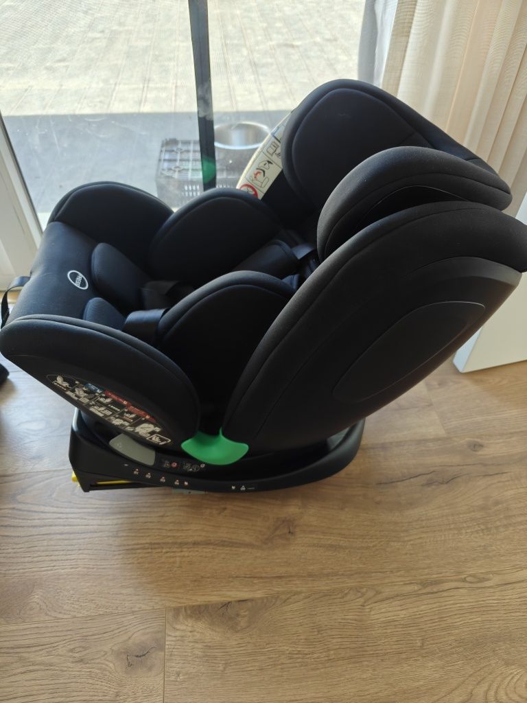 Cadeira Auto BEBE CONFORT EvolveFix Plus i-Size Black Mist