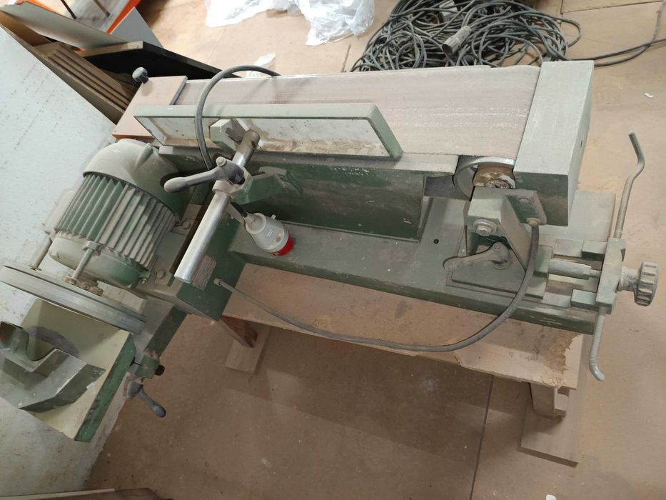 Lixadeira de disco e cinta DGL 150