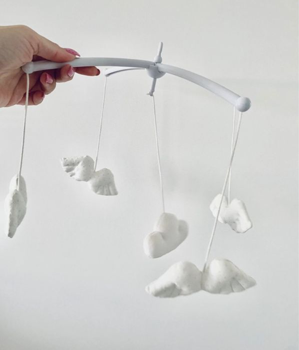 Baby Doro karuzela do lozeczka chmurki chmury glamour