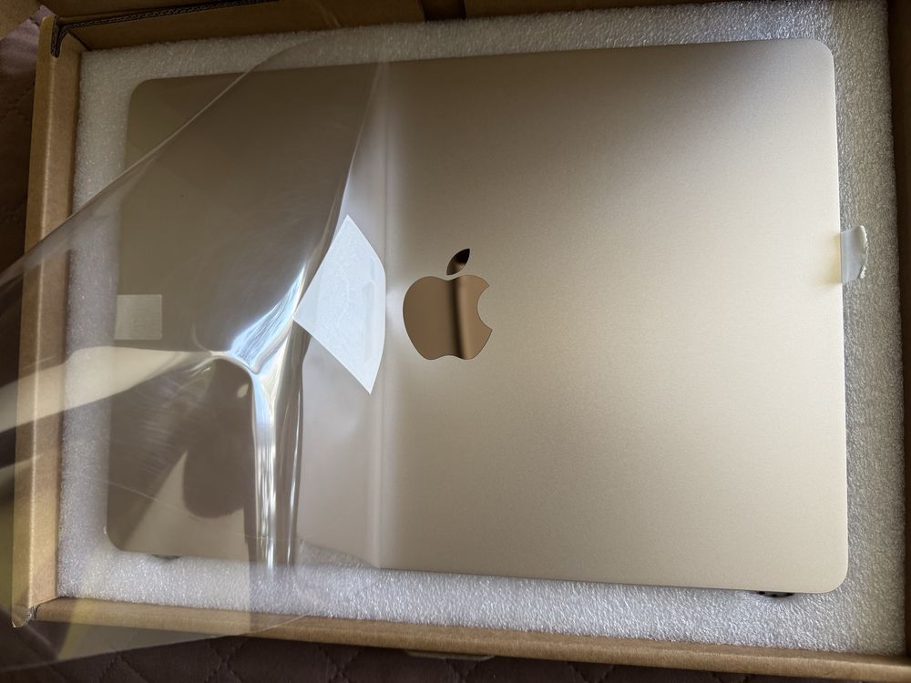 Macbook Air M3 A3113 новий дисплей у зборі з кришкою