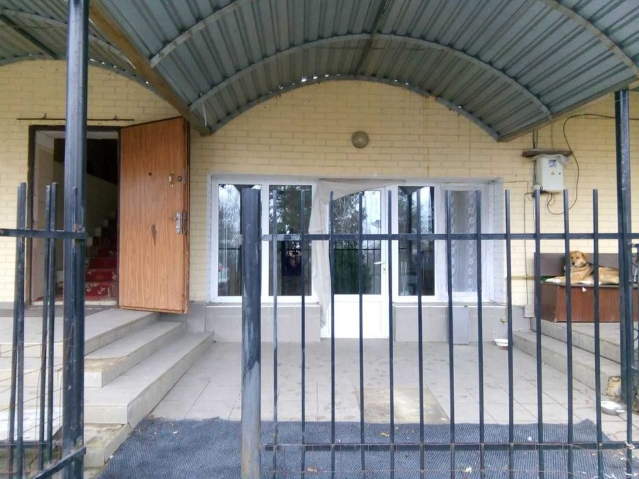 Оренда 1/2 будинку в Ходосівці (Підгірцях).