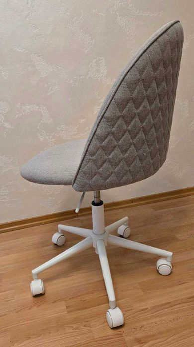 Офісний стілець KOKKEDAL JYSK