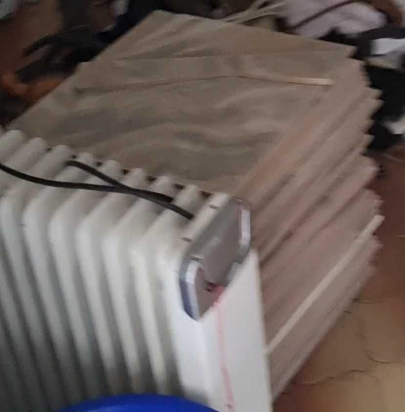Dou pavimentos cerâmicos vários