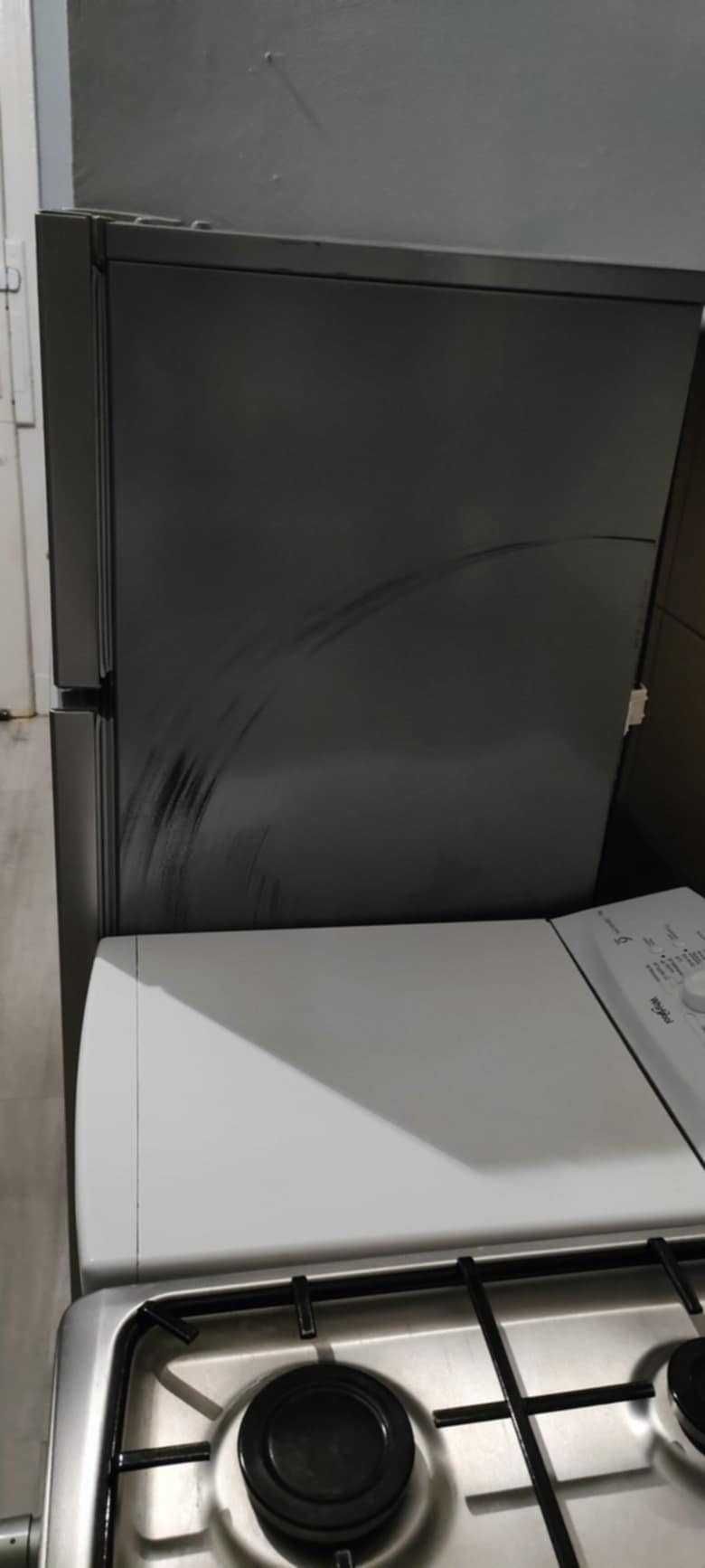 Sprzedam lodówkę firmy Beko