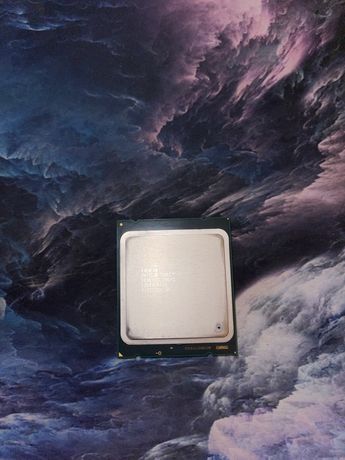 Intel Core i7-3930K 6 x 3,2 GHz - 3,8 GHz procesor