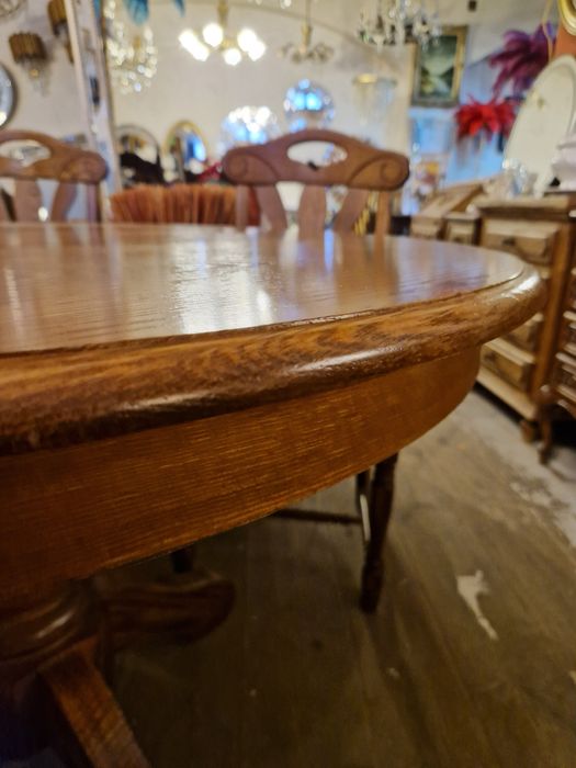 Stół dębowy okrągły rozkladany + 4 krzesla