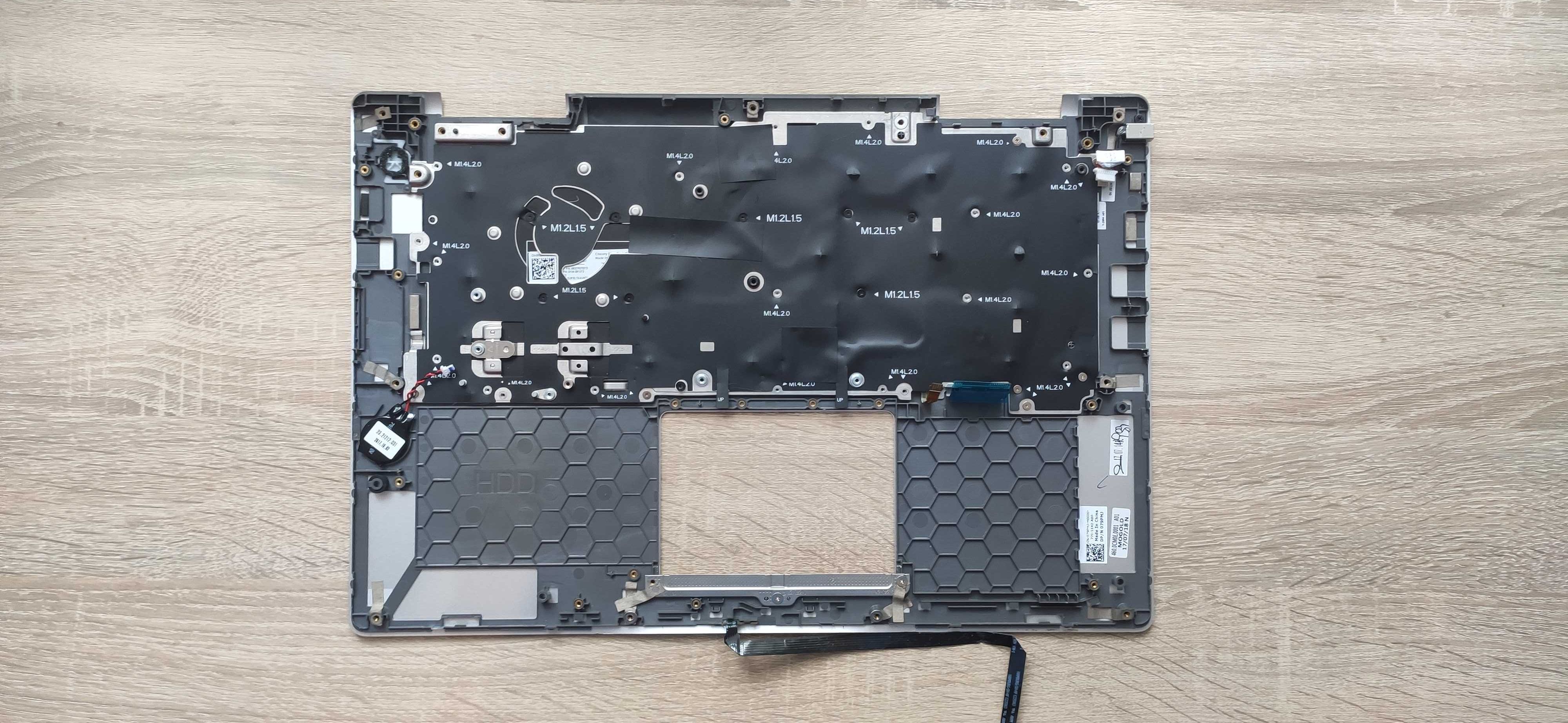 Palmrest do laptopa Dell Inspiron 15 7000
