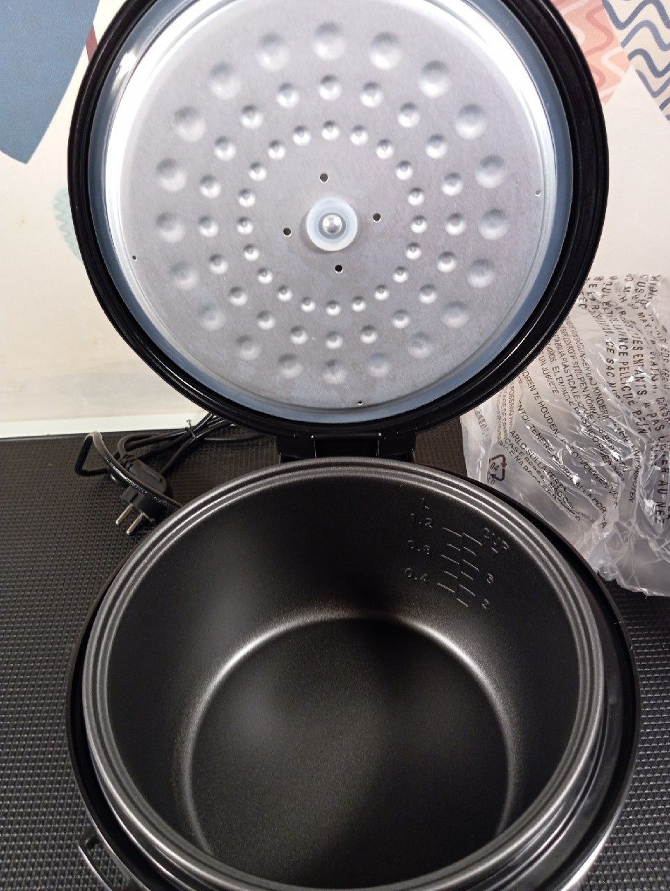 Garnek do gotowania ryżu Russell Hobbs