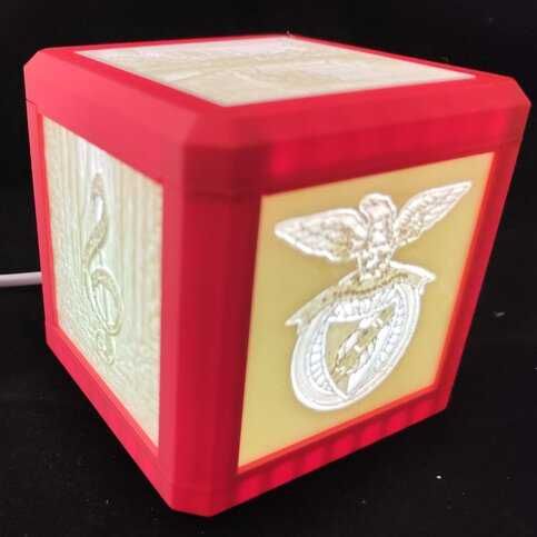 Lâmpada em forma de cubo de litofania - personalizável