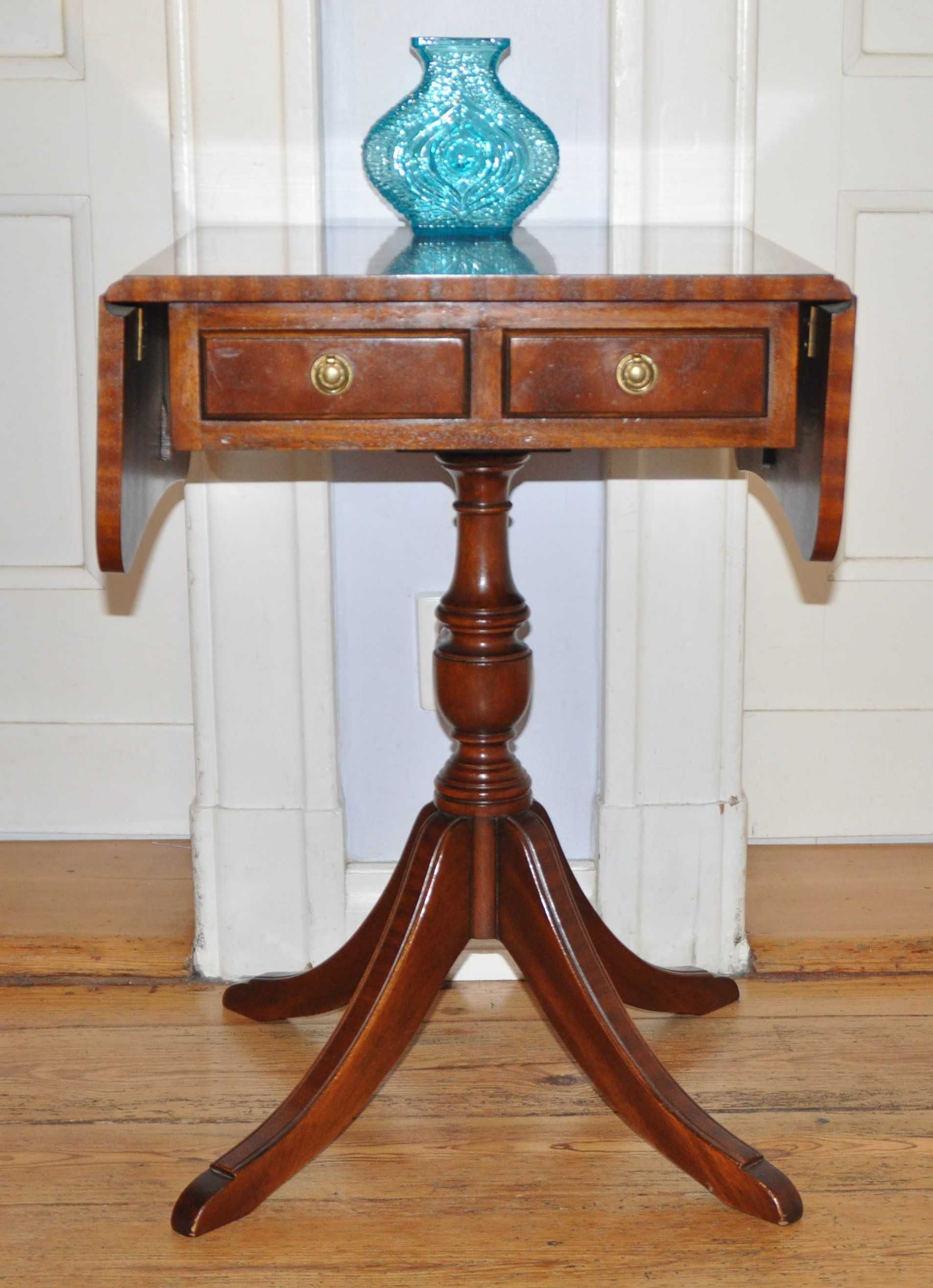 Stół / stolik rozkładany w stylu Biedermeier wys.64cm. Wielka Brytania