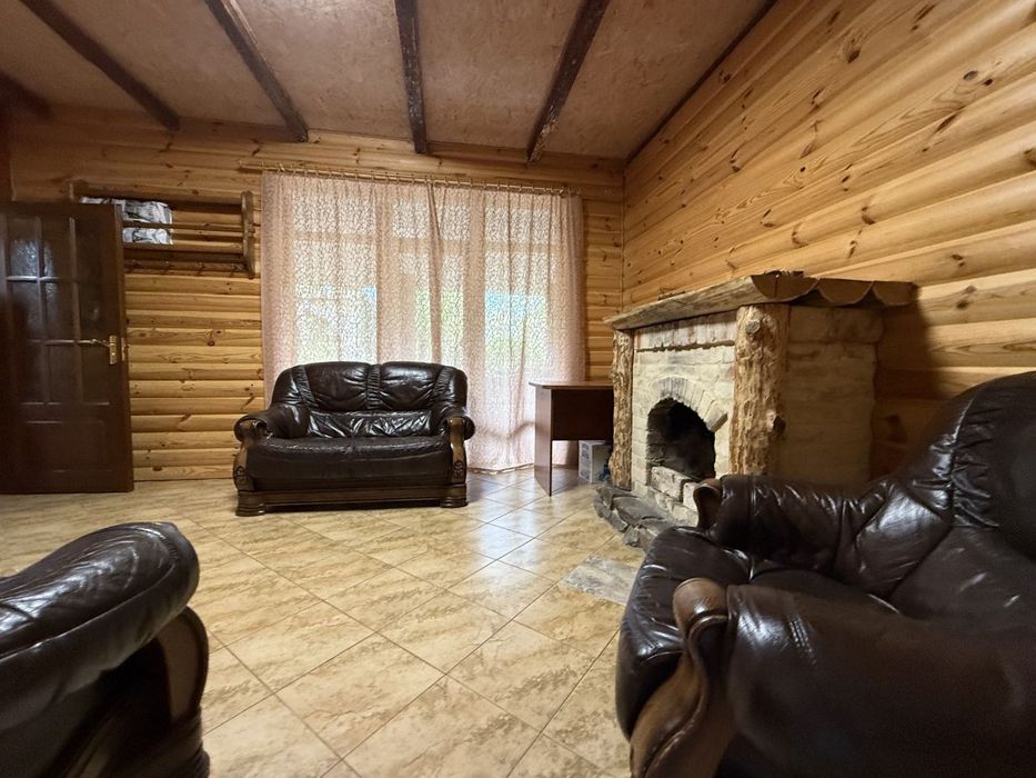 Будинок з ремонтом біля Рівного