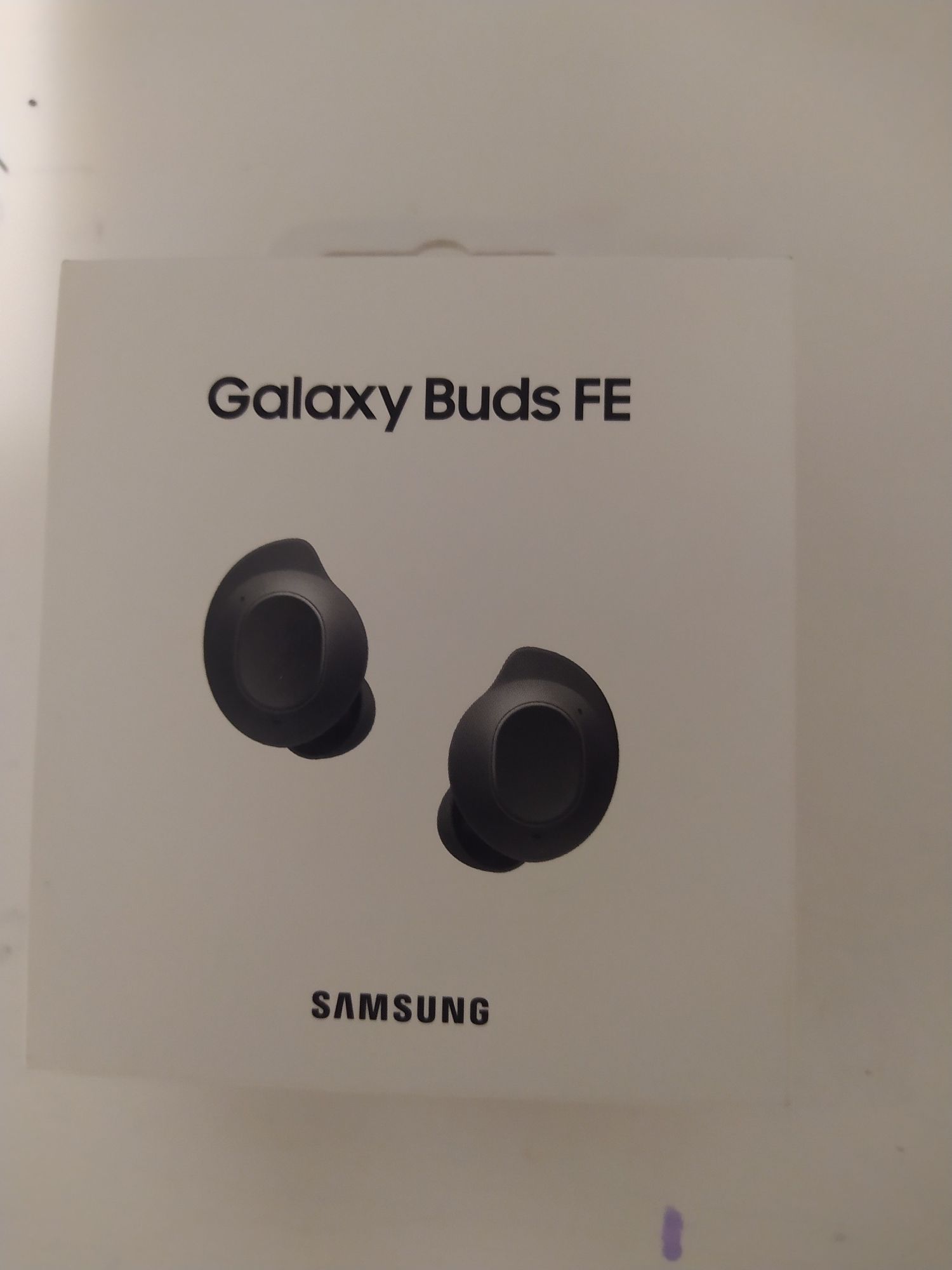 Samsung Galaxy Buds FE Graphite
Cor Graphite