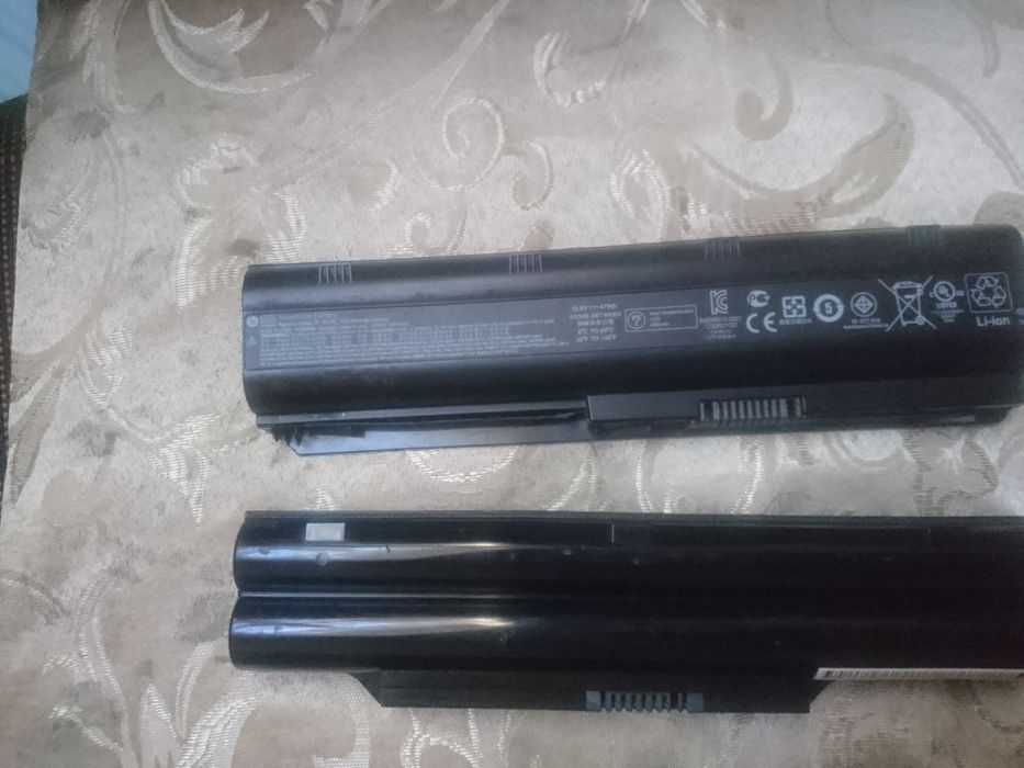 2 БАТАРЕЇ Li-ion 10.8v, 48w на розкомплектування.