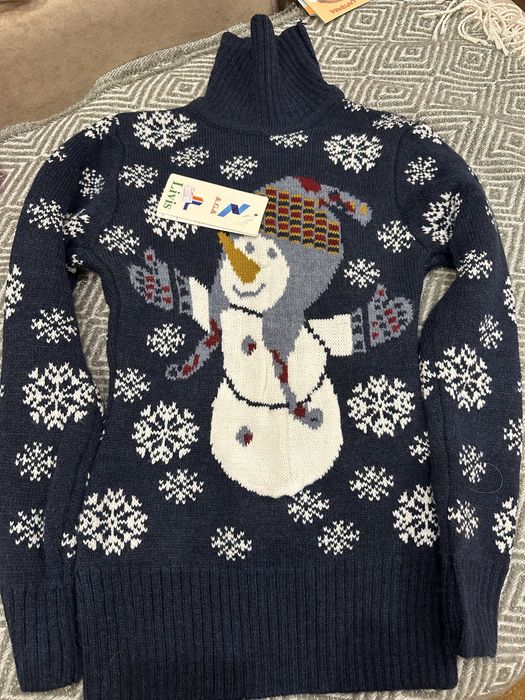 Светр на 8-9 років