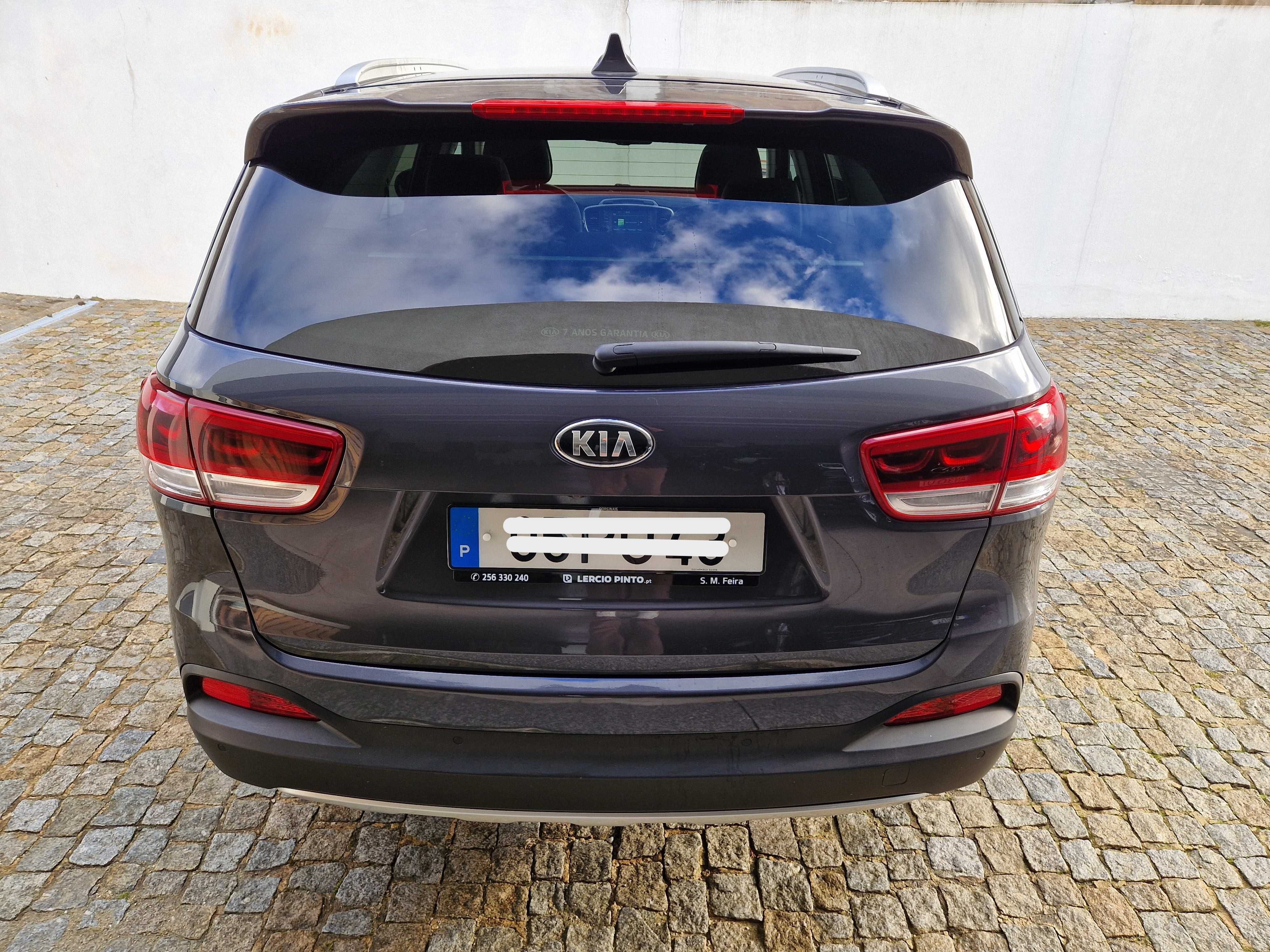 Kia Sorento 2.2 CRDI de 2015 com muitos extras