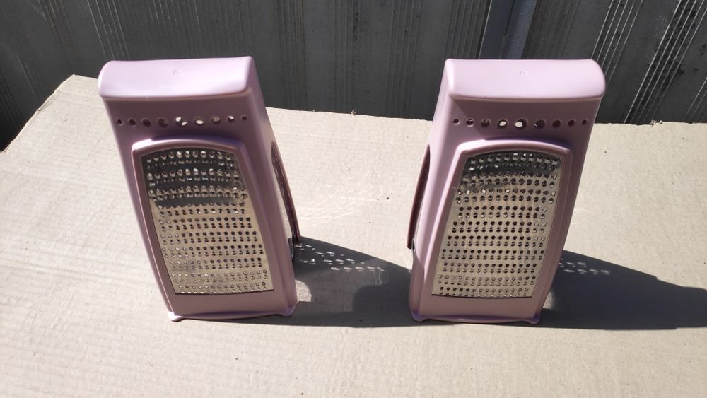 Кухонна терка з контейнером та для дерунів