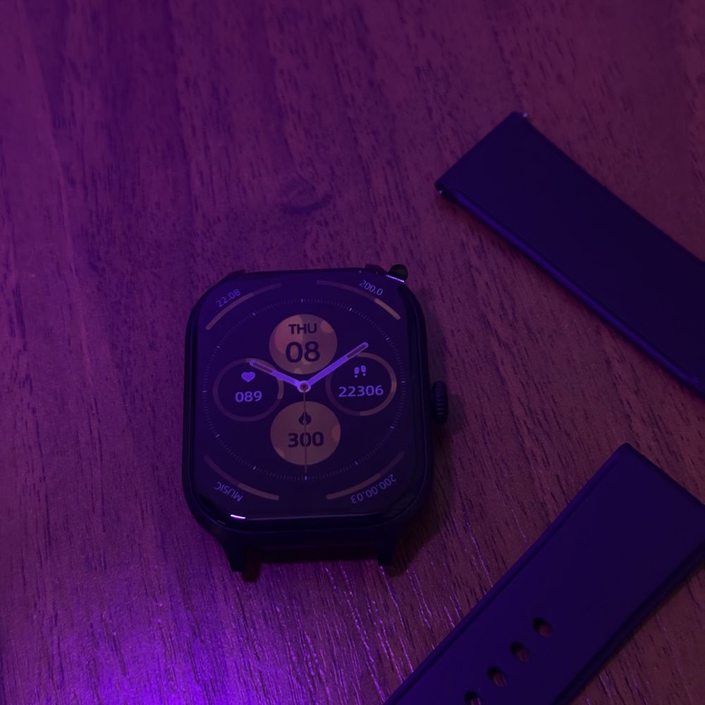 Новий Smart Watch