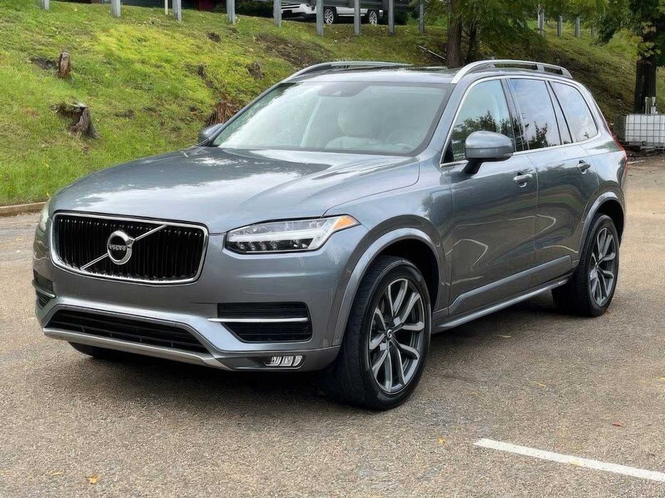 Volvo XC90 T6 Momentum      2019