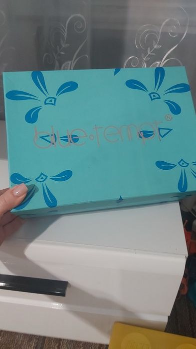 Туфлі жіночі на підборах