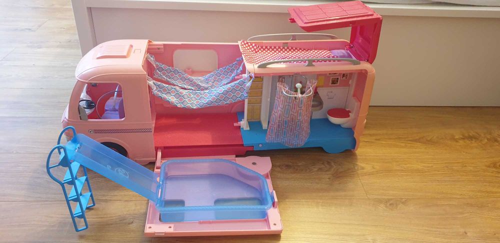 Kamper Barbie Dream Camper