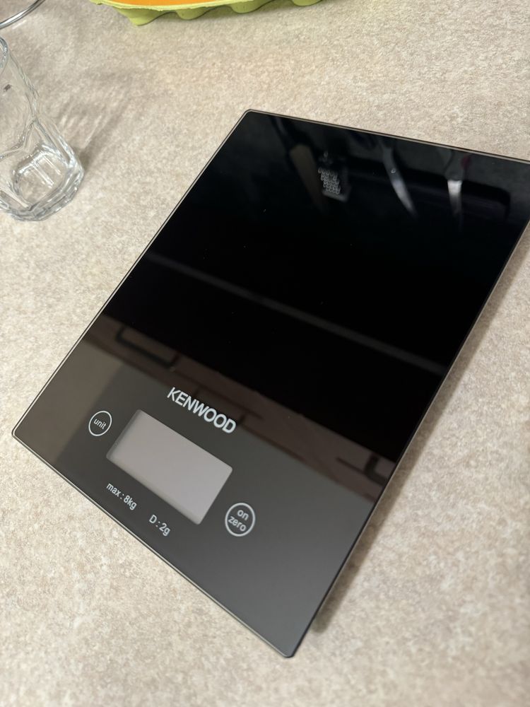 Кухонні ваги Kenwood DS 400