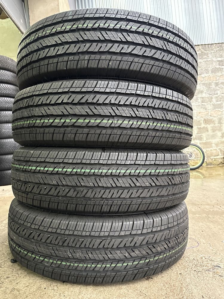 245/75/17 Bridgestone Dueler H/T 685