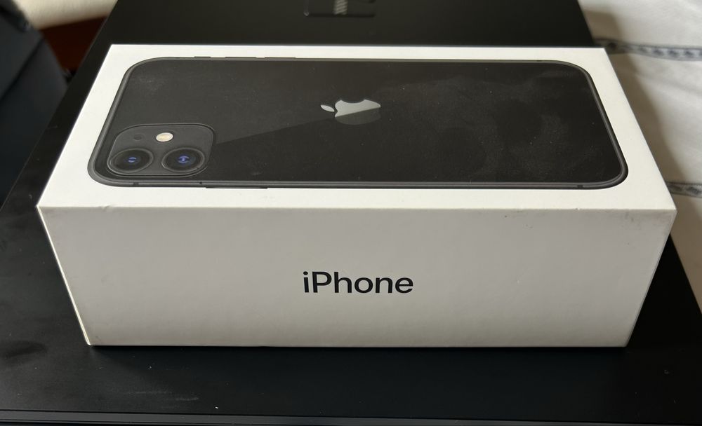 Iphone 11, 64Gb, excelente estado
