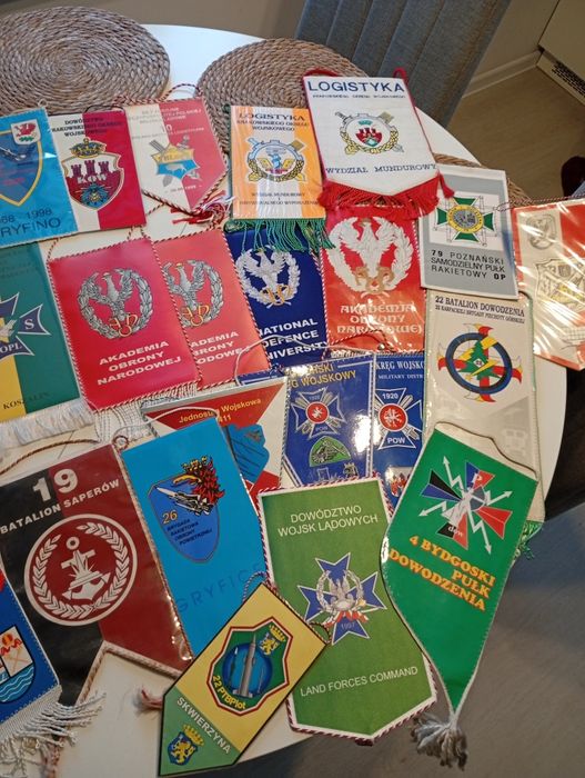 Proporczyki wojskowe zestaw