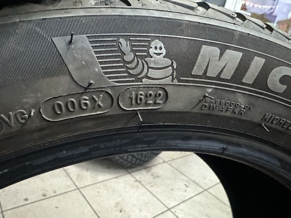 Michelin cross climate 2 225 50 r19