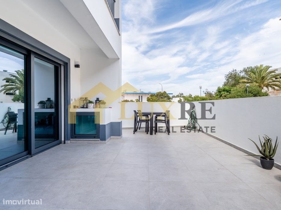 Moradia T3+1 - Odíaxere - Lagos - Algarve