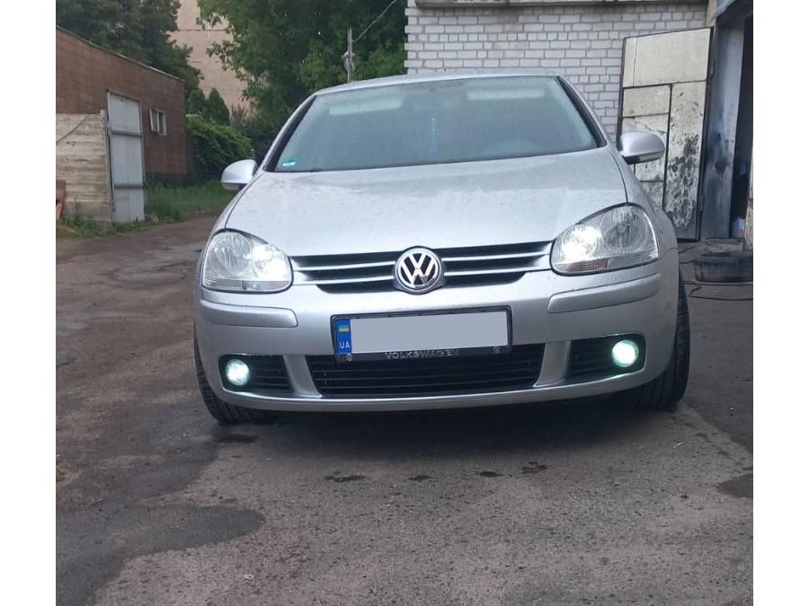 Volkswagen Golf 5 Противотуманки с решетками ПТФ LED