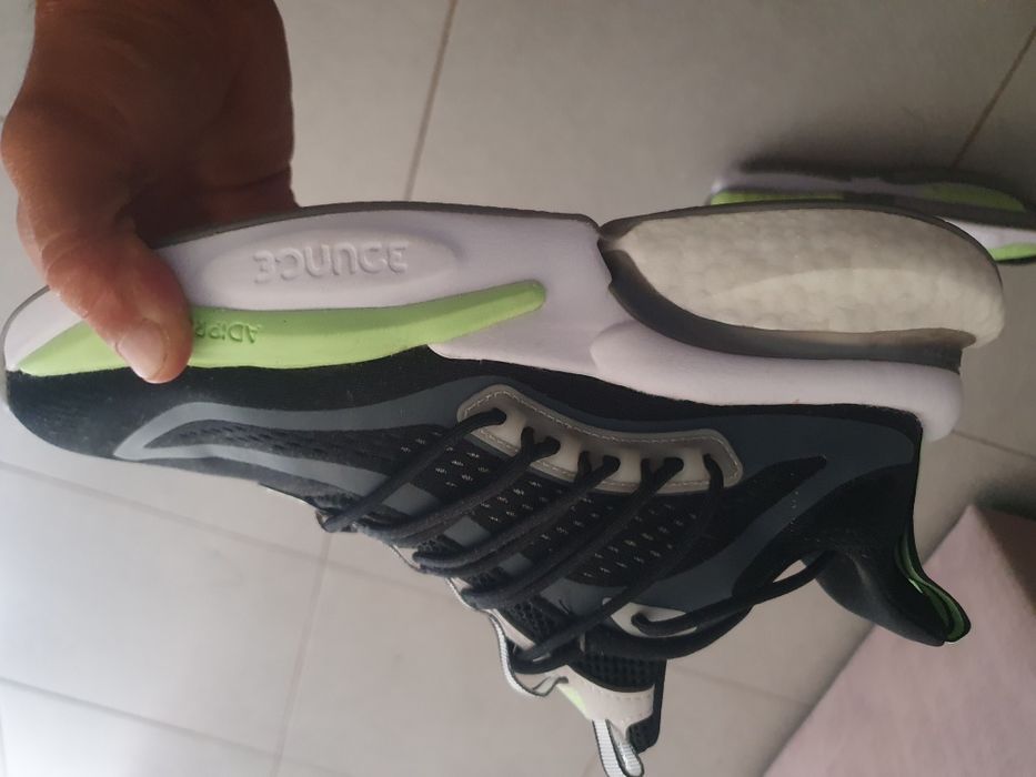 Adidas alphaboost v1