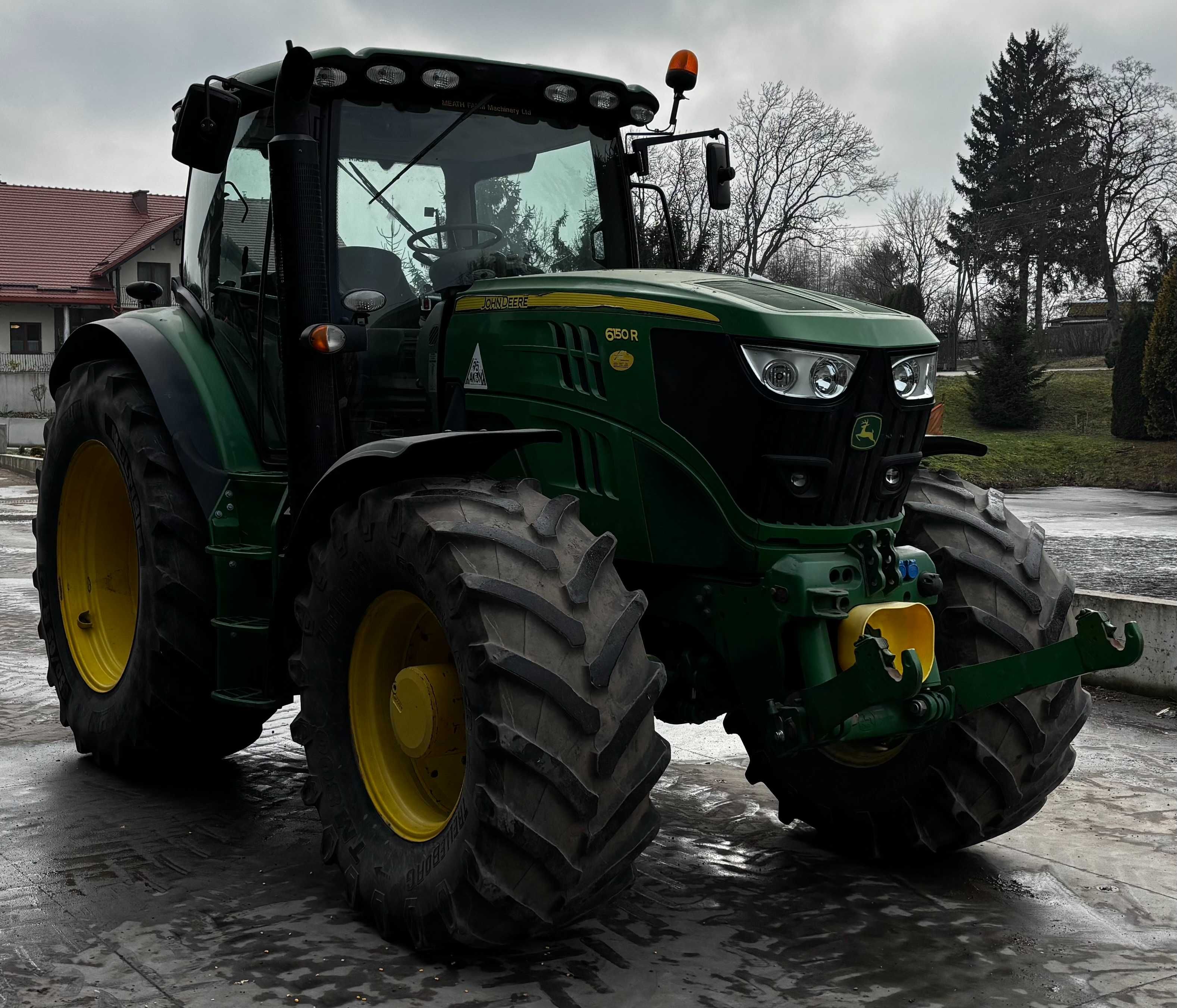 John Deere 6150R