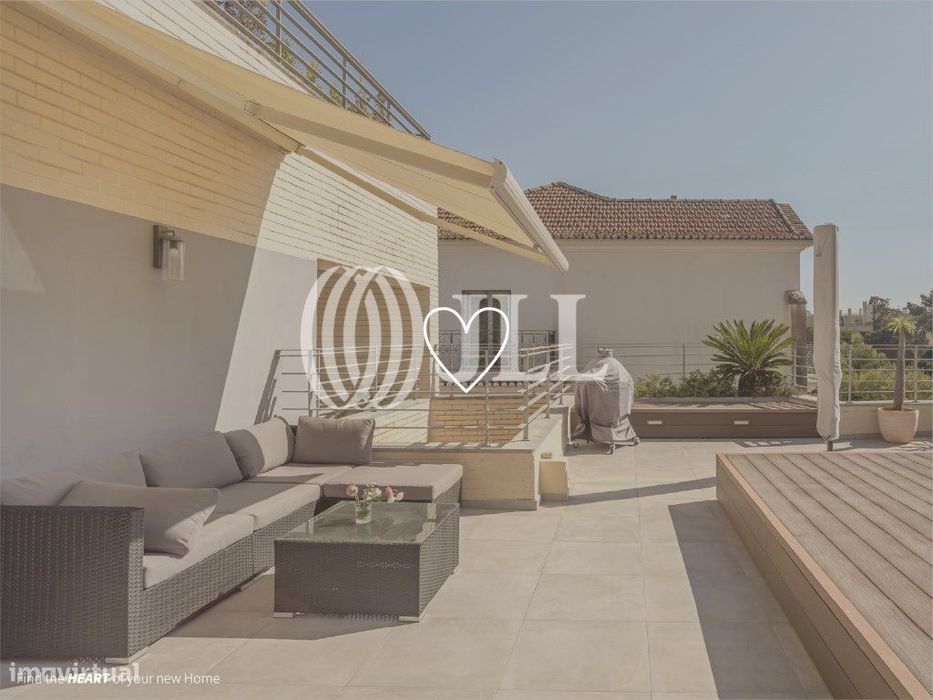 Apartamento T2+1 duplex com garagem, Estoril, Cascais