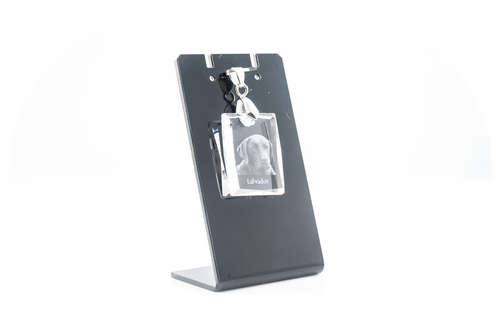 Labrador Retriever wisiorek kryształowy z psem Art-Dog