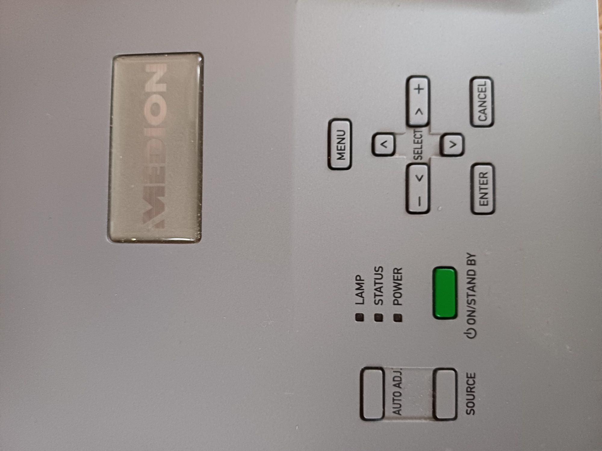 Projektor multimedialny MEDION MD2950NA