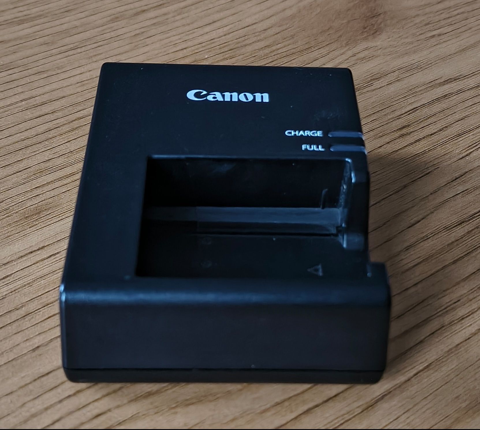 Lustrzanka Canon EOS 1200D