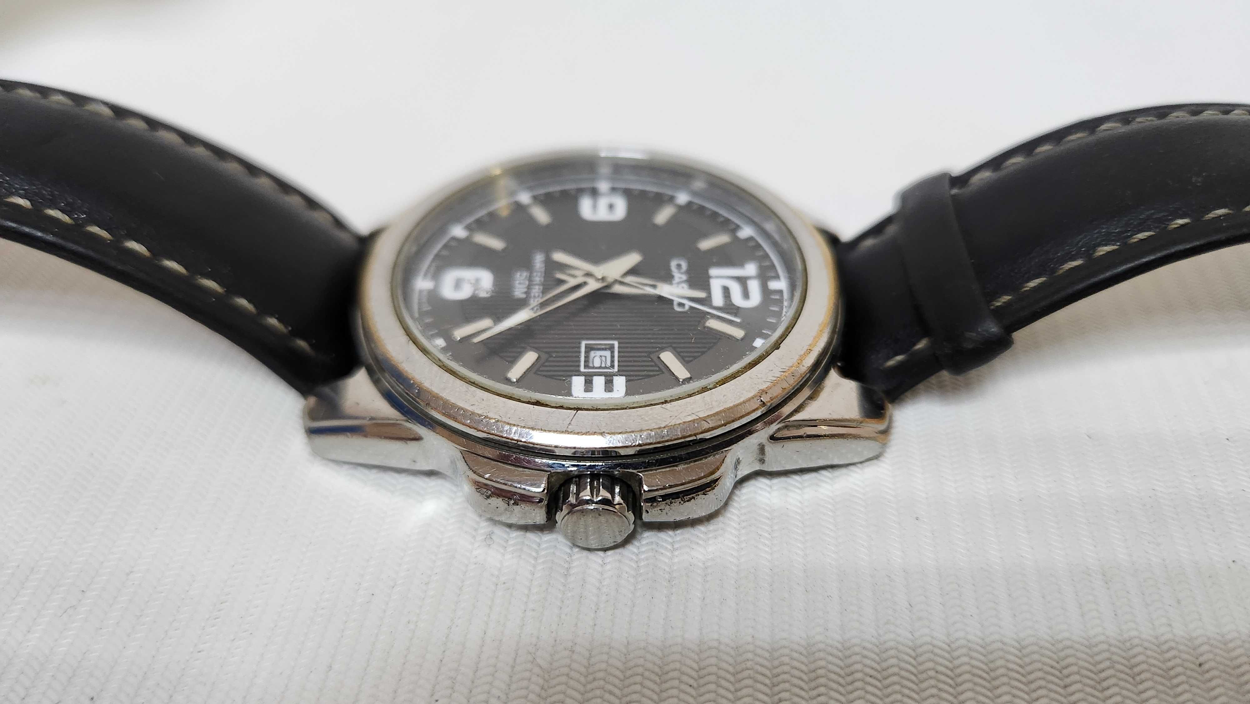 годинник Casio AEQ-120W-1A на гарантіі