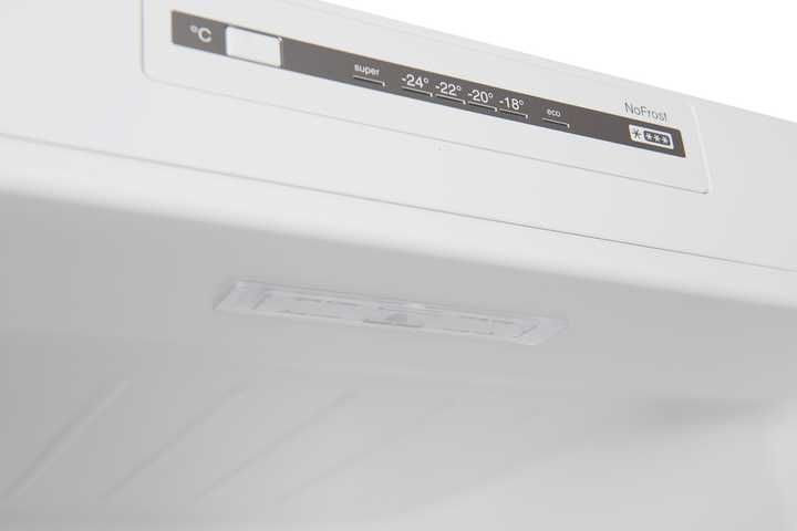 Холодильник BOSCH KGN33NW206