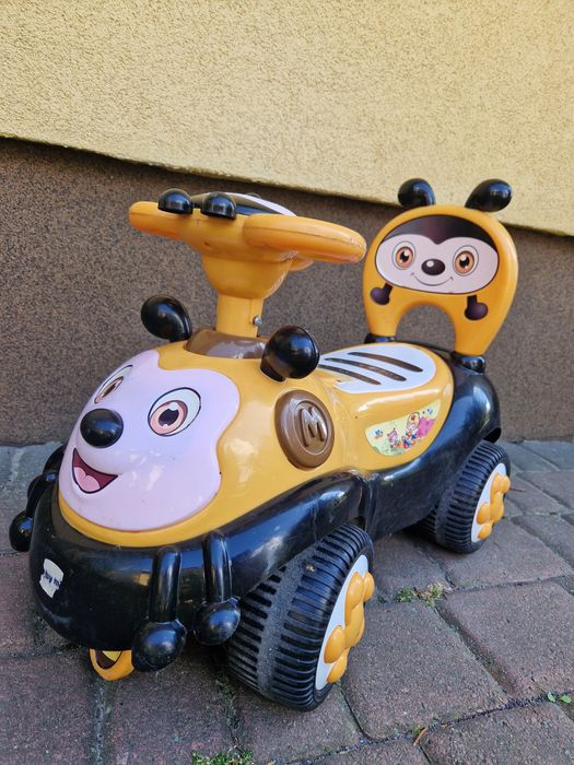 Jeździk pchacz pszczółka