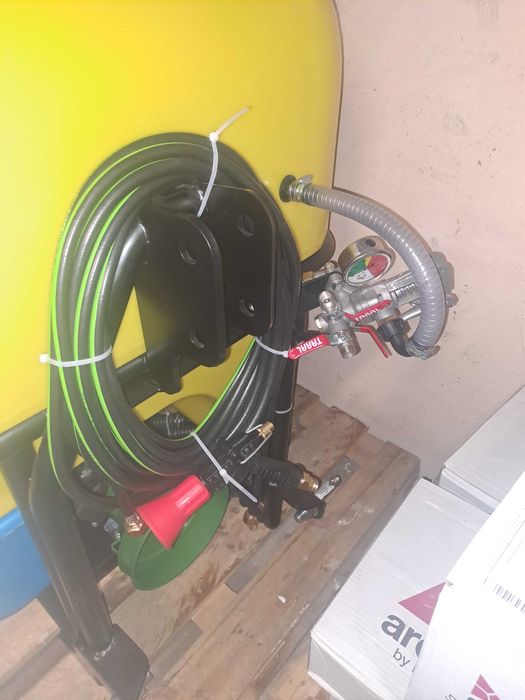 Pulverizador trator Action 200 lts com - pronto para tudo